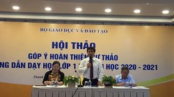 TS Thái Văn Tài, quyền Vụ trưởng Vụ giáo dục tiểu học (Bộ GD-ĐT) chủ trì hội thảo. Ảnh: SGGPO

