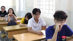 Học sinh lo lắng trước kỳ thi. Ảnh: Minh Thúy