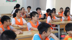 Học sinh nghe giảng. Ảnh: Minh Thúy