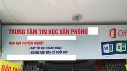 Trung tâm tin học trên đường Nguyễn Phong Sắc. 