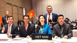 Đoàn Việt Nam tại Phiên họp của Ủy ban Liên Chính phủ Công ước 2003 công bố ghi danh Di sản Thực hành Then của người Tày, Nùng, Thái  ở Việt Nam vào Danh sách Di sản văn hóa phi vật thể đại diện của nhân loại.