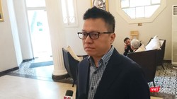 Ông Lê Quốc Minh – Phó Tổng Giám đốc Thông tấn Xã Việt Nam trao đổi với VietTimes (Ảnh: Minh Thúy)