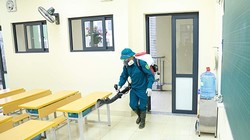 Tẩy trùng trường học. Ảnh: Internet