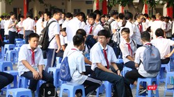 Học sinh trong ngày nhập học. Ảnh: Minh Thúy 
