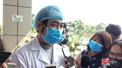 ThS. BS. Nguyễn Trung Cấp - Trưởng khoa Cấp cứu, Bệnh viện Bệnh Nhiệt đới Trung ương. Ảnh: Minh Thúy 