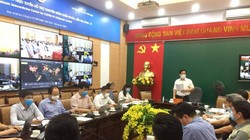 Toàn cảnh cuộc họp cập nhật hướng dẫn chẩn đoán và điều trị COVID-19. Ảnh: BYT