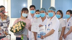 Bệnh nhân 166 mắc COVID-19 trong ngày được công bố khỏi bệnh. Ảnh: Lan Hương 