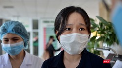 Nữ bác sĩ mắc COVID-19 khi điều trị cho bệnh nhân. Ảnh: Hoàng Anh 