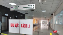 Khu vực cách ly tại Bệnh viện Bệnh Nhiệt đới Trung ương (Ảnh: Minh Thúy) 