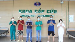 4 bệnh nhân mắc COVID-19 được công bố khỏi bệnh (Ảnh: Đặng Thanh) 