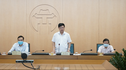 Ông Ngô Văn Quý - Phó Chủ tịch UBND TP . Hà Nội - chỉ đạo cuộc họp Ban Chỉ đạo phòng, chống dịch COVID-19 TP. Hà Nội vào chiều nay (19/8) (Ảnh: Phú Khánh) 