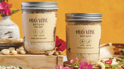 Sản phẩm muối vừng bát bảo của Công ty TNHH Hai Thành viên Lối sống mới (Ảnh chụp từ FB Minh Chay Vegan Restaurant)