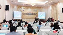 Hội thảo truyền thông, vận động giảm tiêu thụ muối để phòng, chống tăng huyết áp, đột quỵ và các bệnh không lây nhiễm khác (Ảnh: Minh Thúy) 