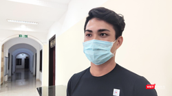 Nam tiếp viên hàng không "giấu" gia đình đăng ký tiêm thử nghiệm vaccine phòng COVID-19 (Ảnh - Minh Thuý) 