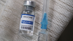 Vaccine phòng COVID-19 SPUTNIK V của Nga (Ảnh - Reuters) 