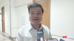 GS. TS. Nguyễn Văn Kính – Chủ tịch Hội truyền nhiễm Việt Nam (Ảnh - Minh Thuý) 