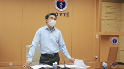 Thứ trưởng Bộ Y tế Trần Văn Thuấn (Ảnh - Nguyễn Nhiên) 