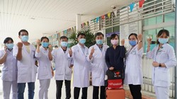 Đội cơ động phản ứng nhanh chống dịch viêm đường hô hấp ở Bệnh viện Chợ Rẫy chi viện cho Bắc Giang (Ảnh - BYT) 