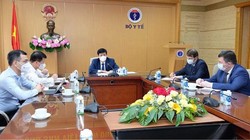 Bộ trưởng Bộ Y tế Nguyễn Thanh Long làm việc với Quỹ Đầu tư Trực tiếp Nga về vấn đề vaccine phòng COVID-19 (Ảnh - Trần Minh) 