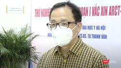 GS. TS. Tạ Thành Văn – Chủ tịch Hội đồng Trường Đại học Y Hà Nội, nghiên cứu viên chính của chương trình thử nghiệm lâm sàng vaccine ARCT-154 phòng COVID-19 (Ảnh VT cắt từ clip)