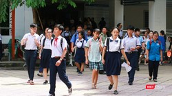 Thí sinh dự thi vào lớp 10 tại Trường Trung học Thực hành, ĐH Sư phạm TP.HCM vào sáng 5/6