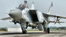 Máy bay tiêm kích đánh chặn tầm xa MiG-31 của Nga