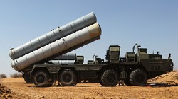 Hệ thống tên lửa S-300.