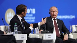 Tổng thống Pháp và Tổng thống Nga.