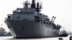 Tàu HMS Albion.