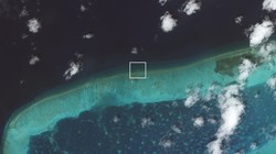 Công trình trên đá bông bay.