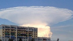 Đám mây hình nấm khổng lồ khiến người dân Siberia hoảng sợ.