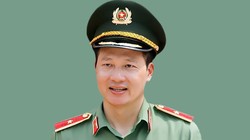 Thiếu tướng Vũ Hồng Văn giữ chức Phó chủ nhiệm Ủy ban Kiểm tra Trung ương