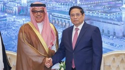 Thủ tướng tiếp Chủ tịch tập đoàn đầu tư công nghiệp lớn nhất Saudi Arabia