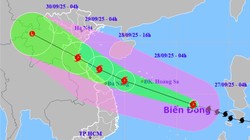 Thủ tướng chỉ đạo ứng phó cấp tốc với bão số 10, yêu cầu đặt an toàn cho người dân lên hàng đầu