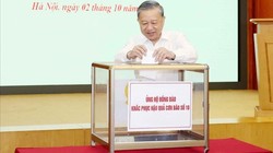 Tổng bí thư quyên góp ủng hộ đồng bào vùng bão lũ, yêu cầu khẩn trương khắc phục hậu quả