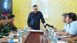 Tới vùng ngập lụt, Chủ tịch Hà Nội yêu cầu gì?