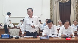 Ông Nguyễn Tấn Bỉnh – Giám đốc Sở Y tế TP.HCM thông tin thành phố sẽ phát 5 triệu tờ rơi khuyến cáo phòng chống dịch bệnh viêm đường hô hấp cấp do virus Corona. Ảnh: Nguyễn Trăm