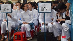 Học sinh trường THPT chuyên Lê Hồng Phong. Ảnh: Hòa Bình