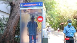 Buồng khử khuẩn tại Viện Y dược học dân tộc TP.HCM. Ảnh: X.M