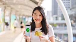 HDBank trao thưởng gần 1 tỷ đồng cho 17 khách hàng mở “siêu thẻ” HDBank Petrolimex 4 trong 1