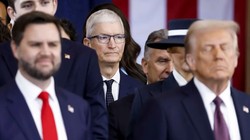 Apple đầu tư 500 tỷ USD, tuyển 20.000 vị trí "lấy lòng" ông Trump?