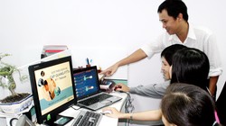 Kiếm bộn tiền qua mạng xã hội 