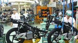 Xuất khẩu xe máy vẫn khó khăn bởi sản phẩm xe máy của Việt Nam vẫn thiếu cạnh tranh về công nghệ, dòng sản phẩm chiến lược và lựa chọn thị trường phù hợp