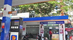 Nhà thuốc Pharmacy của Công ty Pharmacity nằm trong khuôn viên cửa hàng xăng dầu Petrolimex trên đường Phạm Hồng Thái, quận 1, TPHCM