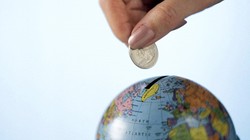 Phải giải trình nguồn vốn đầu tư ra nước ngoài