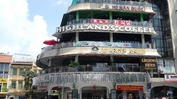 Tòa nhà "Hàm cá mập", nơi kinh doanh vào loại đắt đỏ bậc nhất Thủ đô.