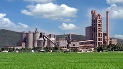Doanh nghiệp xi măng được ngân hàng bơm vốn khủng