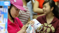 Bộ Tài chính thông báo, nhiều loại sữa bột cho trẻ dưới 2 tuổi giảm giá từ hôm nay