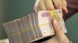 Lãi suất vẫn là gánh nặng!