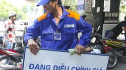 Giá xăng có thể giảm 700-800 đồng/lít ?